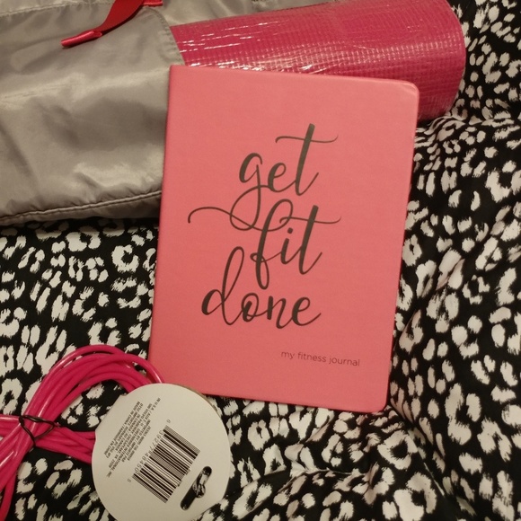 Hot yoga/gym bundle - Picture 7 of 8